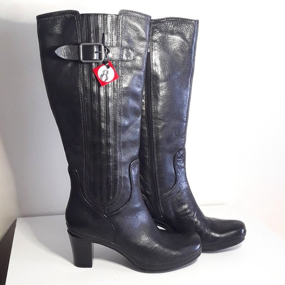 clarks comfort boots
